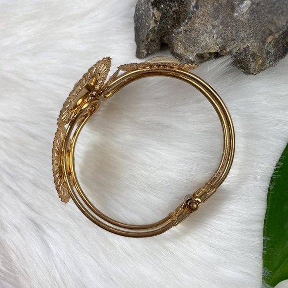 Hinged Cuff Bracelet Plastic Cabochons - Picture 5 of 8